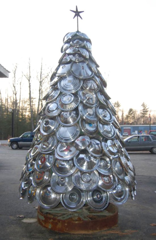 junkyard christmas tree